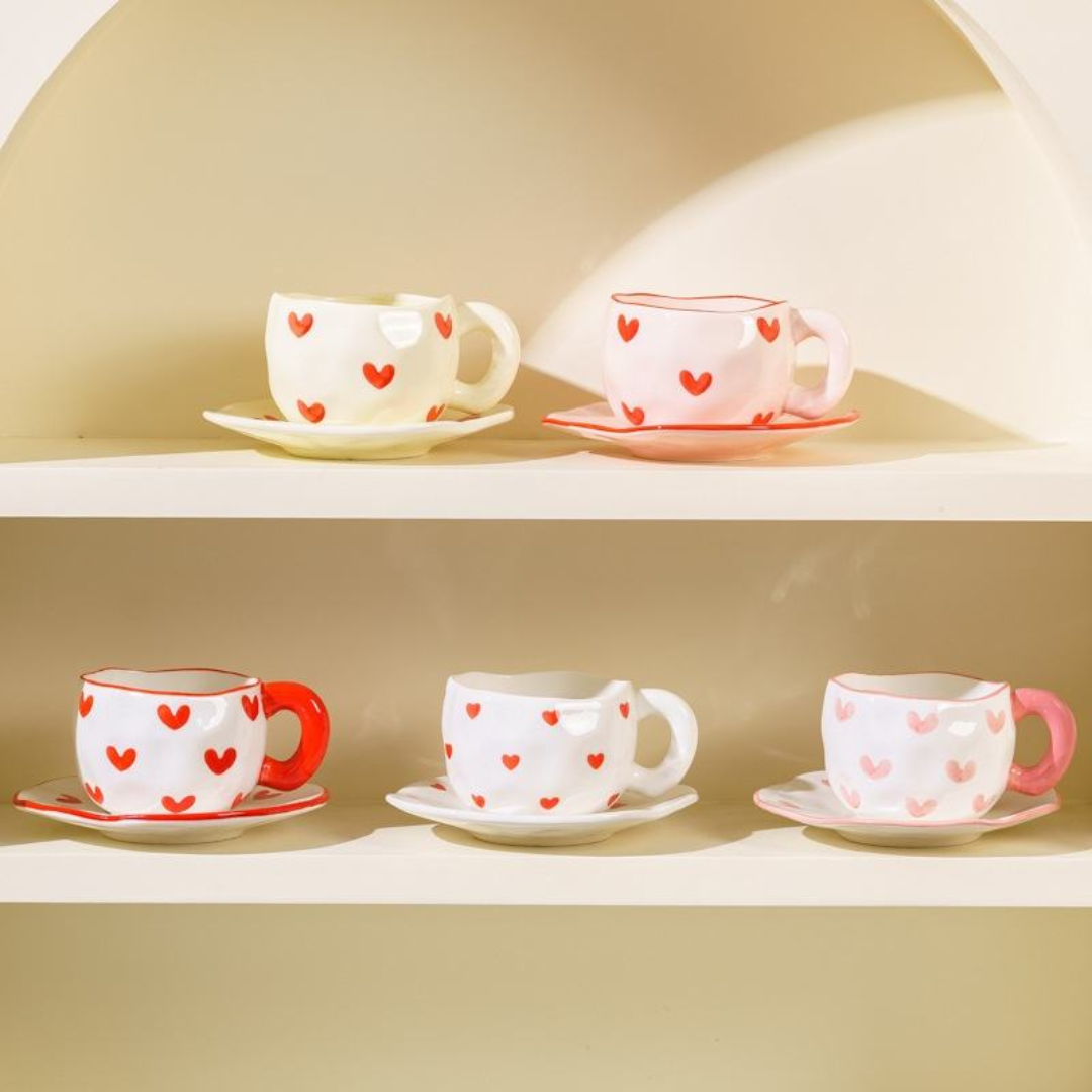 Creative Hand-Painted Heart Mug and Saucer Set (400ml)